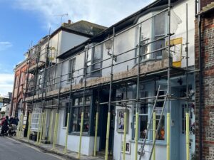 Access for decoration works, Arundel